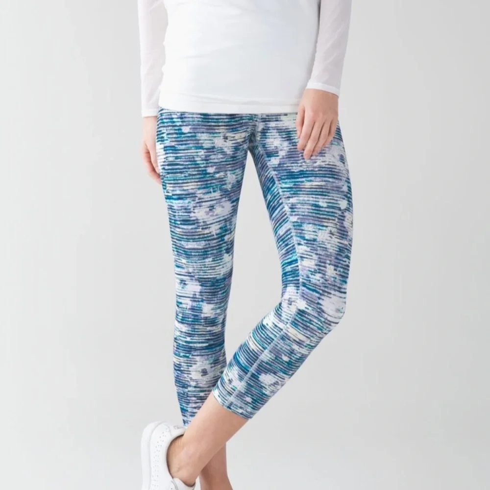 LULULEMON Wunder Under crop leggings